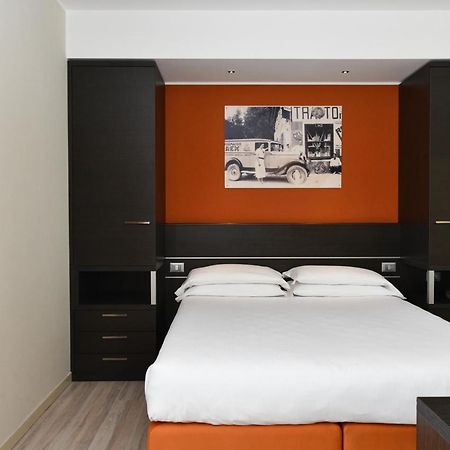 Hotel Vienna ลิโดดิเยโซโล ภายนอก รูปภาพ